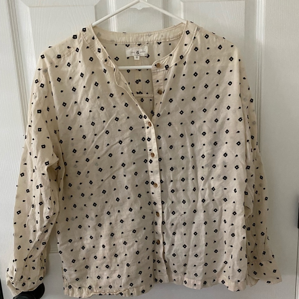 Women’s Lou & Grey embroidered shirt. Off white with black. Button down.